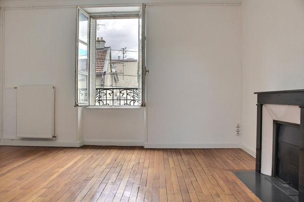 Special Investisseurs - Immeuble a renover en plein coeur de Verdun