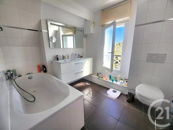 Maison à vendre  5 pièces - 124 m2 LA VARENNE ST HILAIRE - 94