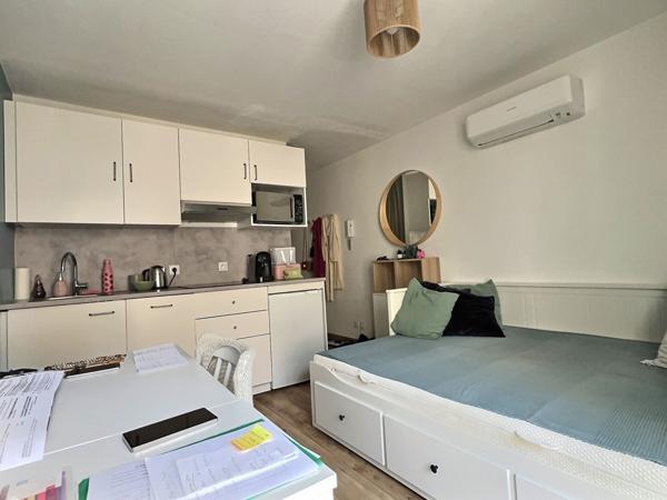 A vendre Studio à Marseille 13006 - Parking - LODI / CASTELLANE