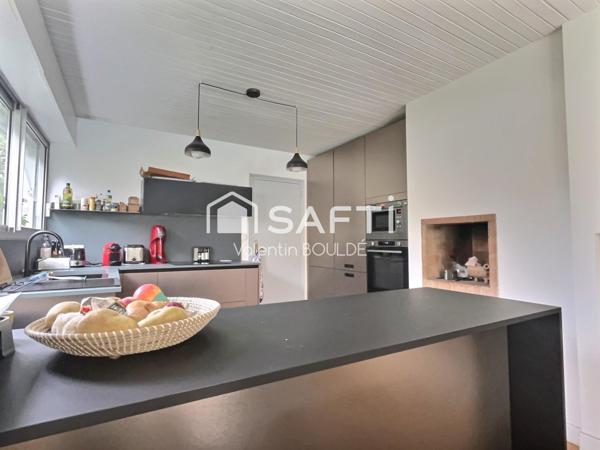 Maison rénovée - Merignac Centre