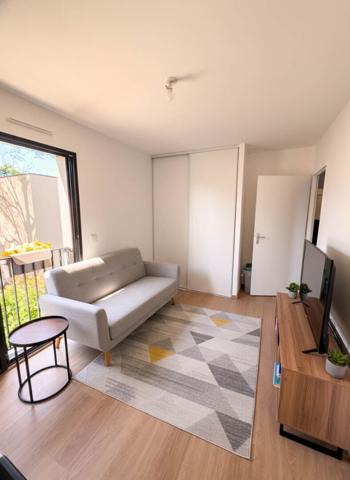 APPARTEMENT - 3 CHAMBRES 