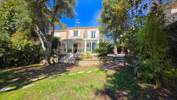 Immobilier Fréjus (83600) – Maison 120m2 – 665 000 €