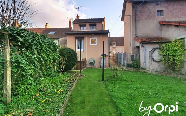 Maison à vendre    4 pièces •  Commentry