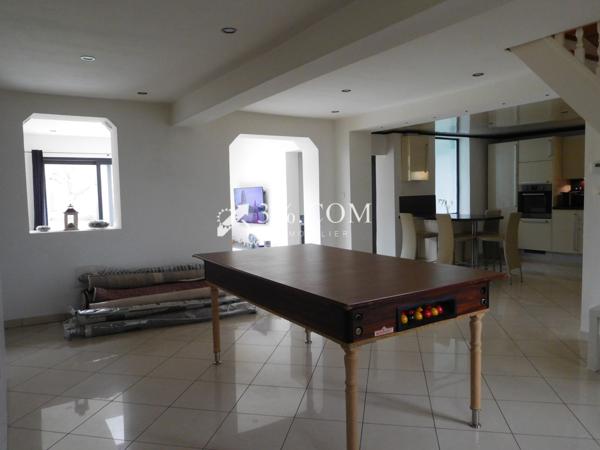 Maison 6 pièce(s) 3 chambre(s) 114 m²