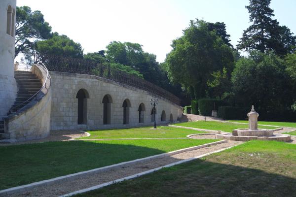Vente Château Fontvieille 30 Pièces 1400 m²