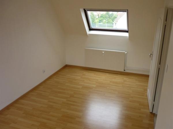 Au calme dans un cadre agréable avec une vue dégagée sur les vignes à MARLENHEIM.