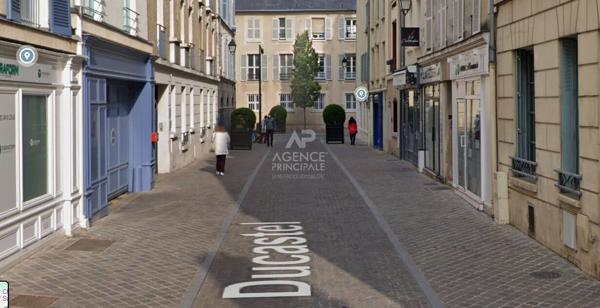 Box/garage à louer - hypercentre SAINT GERMAIN EN LAYE Loyer 145 €/mois charges comprises **  - Référence  18140