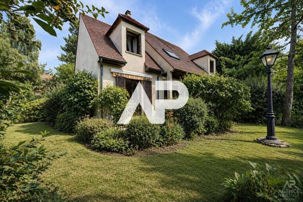 Maison Rueil Malmaison 7 pièce(s) 169 m2 1 050 000 € **  - Référence  20134