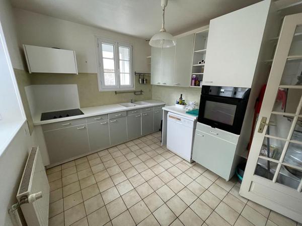 28130 Maintenon centre ville 160 m2 terrain 160 m2