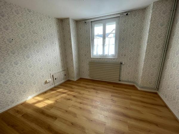 28130 Maintenon centre ville 160 m2 terrain 160 m2