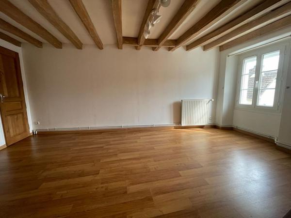 28130 Maintenon centre ville 160 m2 terrain 160 m2