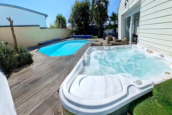 EXCLUSIVITE - A VENDRE  NANTES Maison contemporaine quartier Ste Anne et Chantenay