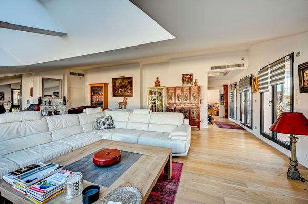 Vente Penthouse Marseille 8 4 Pièces 202 m²