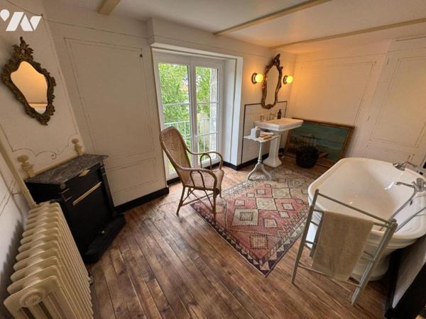 BELLE MAISON DE MAITRE RENOVEE