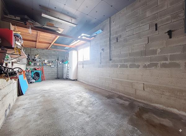 Propriété rénovée avec raffinement Vue panoramique Piscine