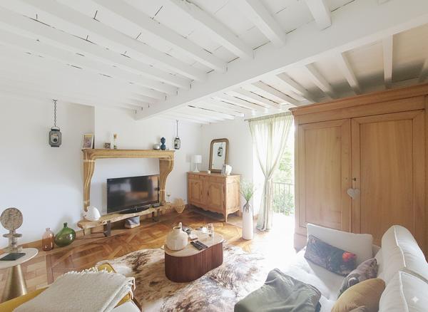 Propriété rénovée avec raffinement Vue panoramique Piscine