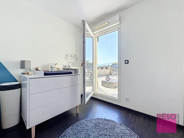 Terrasse 35 m² – Vue exceptionnelle sur les montagnes