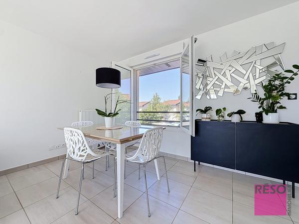 Terrasse 35 m² – Vue exceptionnelle sur les montagnes