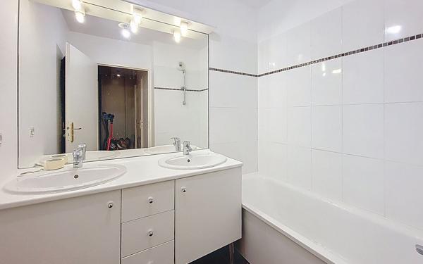 Appartement à vendre    3 pièces • 65,28 m2 Roissy-en-Brie