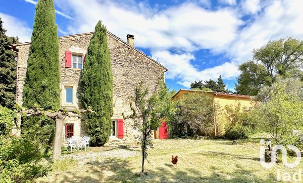 Maison à vendre 10 pièces 325 m² Camaret-sur-Aigues