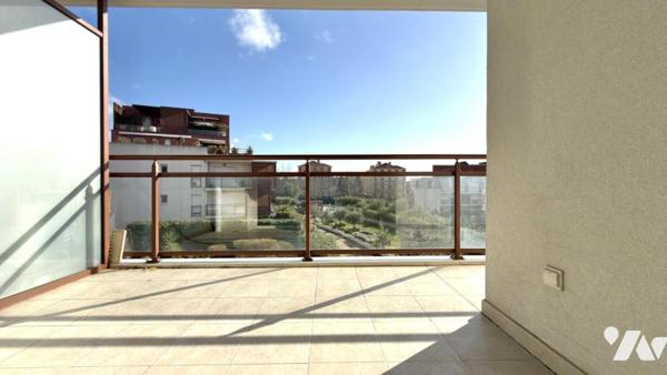 DRAGUIGNAN - Appartement 3 pièces avec terrasse, résidence récente avec piscine