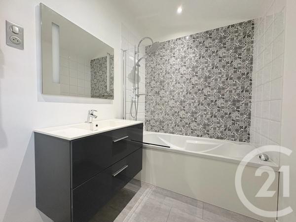 Maison à vendre  3 pièces - 56,07 m 2   ST QUENTIN  - 02