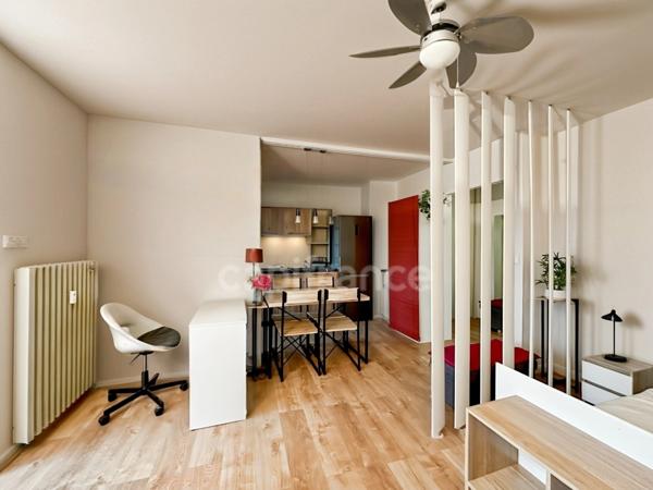 Pyrénées Orientales (66) - À vendre – Studio rénové avec loggia – Quartier du Castillet à Perpignan Centre