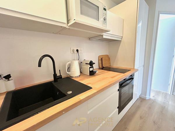 Appartement La Rochelle 2 pièce(s) 36.13 m2 €340 000 ** - Référence MR647D-3