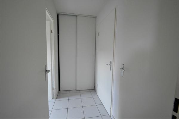 Dpt Nord (59), à vendre CAMBRAI appartement T2 - 43 m² - RDC