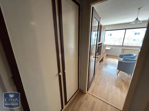 Appartement à louer 1 pièce 31.25m² Pau (64000)