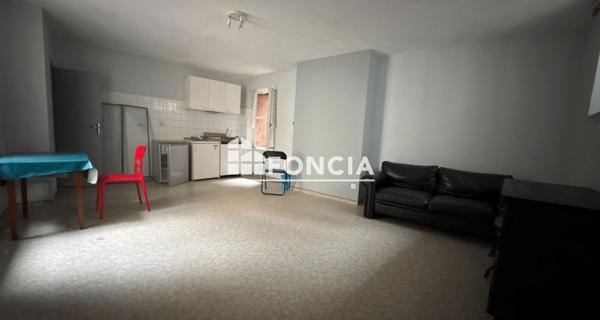 À vendre Studio 27.3 m² - Rodez 12000