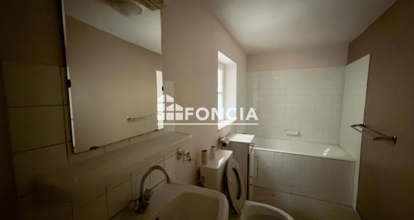 À vendre Studio 27.3 m² - Rodez 12000