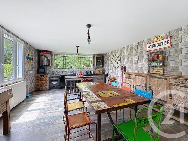 Maison à vendre  4 pièces - 180,15 m 2   MONTMACQ  - 60
