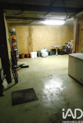 Maison à vendre 6 pièces 197 m² Montmorot