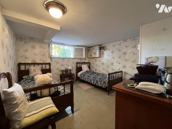 PIERRELATTE, VILLA SUR 2 NIVEAUX 