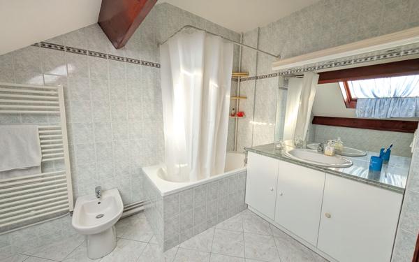 Maison à vendre    6 pièces • 101 m2 Sucy-en-Brie