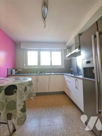 Maison individuelle avec vue sur le canal – Beaux volumes et cadre campagne