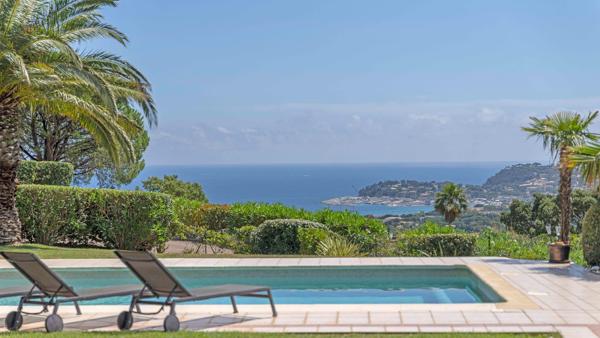 Vente Bastide Cavalaire-sur-Mer 12 Pièces 495 m²