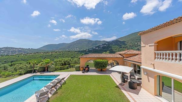 Vente Bastide Cavalaire-sur-Mer 12 Pièces 495 m²