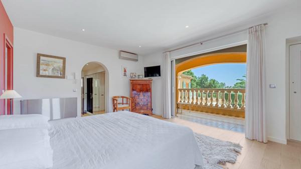 Vente Bastide Cavalaire-sur-Mer 12 Pièces 495 m²