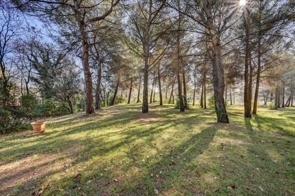 Vente Maison de luxe Aix-en-Provence 8 Pièces 280 m²
