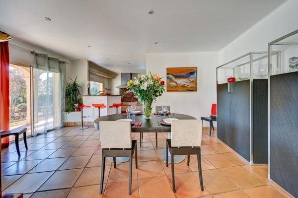 Vente Maison de luxe Aix-en-Provence 8 Pièces 280 m²