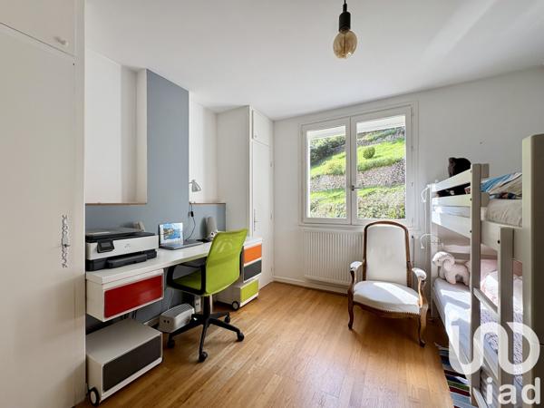 Maison à vendre 6 pièces 209 m² Saint-Jean-de-Muzols