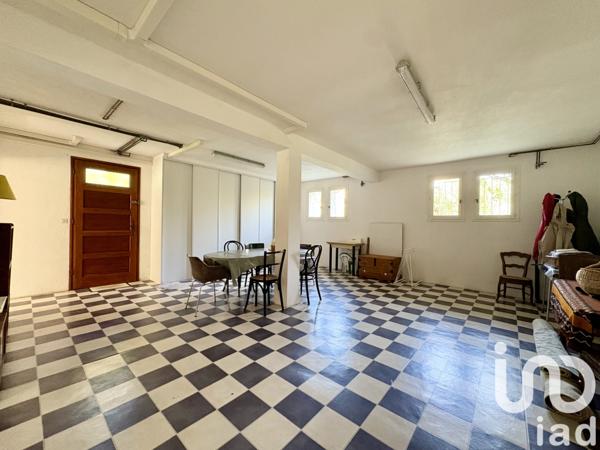 Maison à vendre 6 pièces 209 m² Saint-Jean-de-Muzols