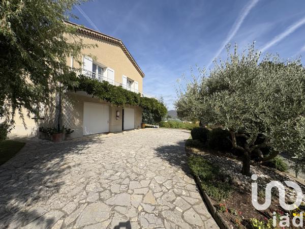 Maison à vendre 6 pièces 209 m² Saint-Jean-de-Muzols