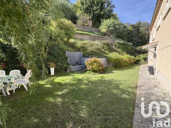 Maison à vendre 6 pièces 209 m² Saint-Jean-de-Muzols