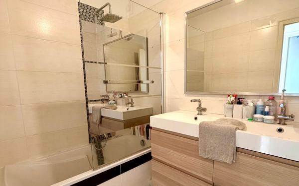 Appartement à vendre    5 pièces • 83,97 m2 Brest