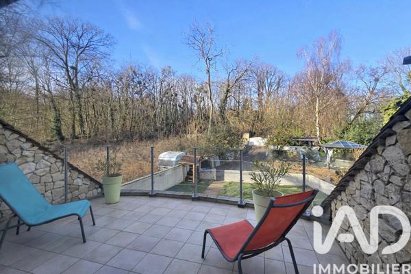Maison à vendre 8 pièces 259 m² Villebon-sur-Yvette