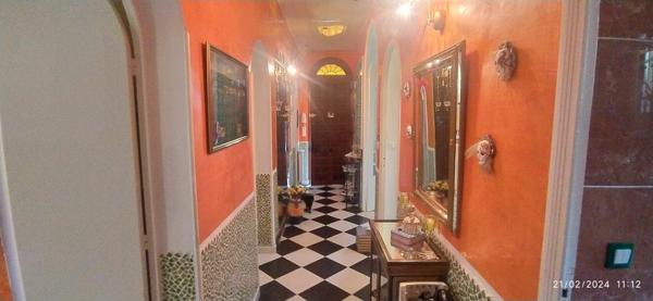 Appartement à vendre    3 pièces • 70 m2 Toulon