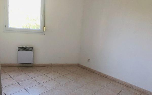 Appartement à louer    3 pièces •  Manosque